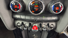 MINI Hatchback 1.5 Cooper Classic 5dr Auto Petrol Hatchback